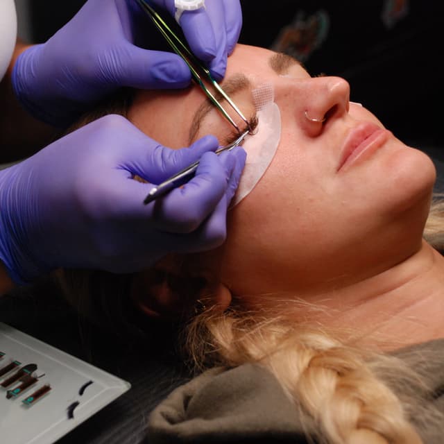 3-2 week fills w/o ocular hygiene at Lash Narrative in Wilson, NC